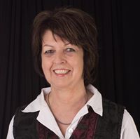 Profile Image for Julie Vellacott.